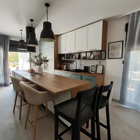 Villa New! In Rogoznica (Sibenik-Knin)
